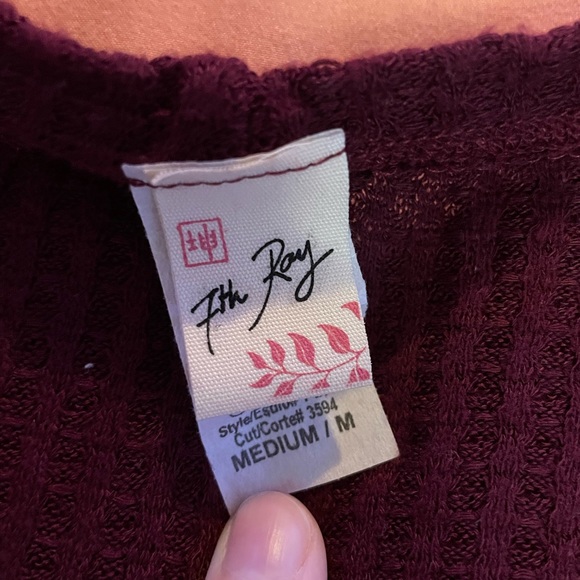 Maroon top - Picture 2 of 2